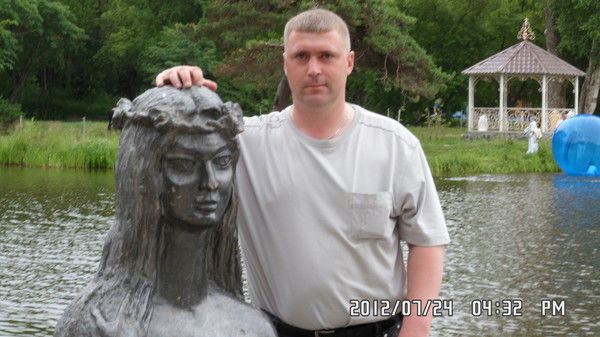 Константин Камышенцев