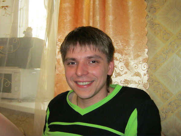 Александр Серебренников