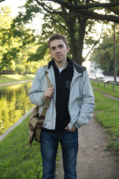 Артем Константинов