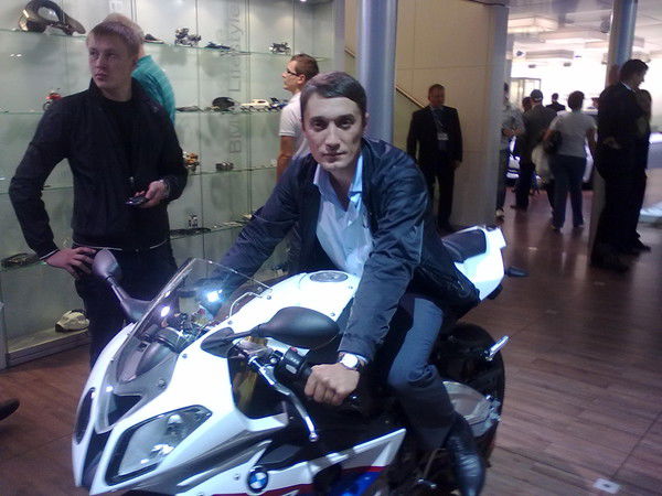 Дмитрий Азимов