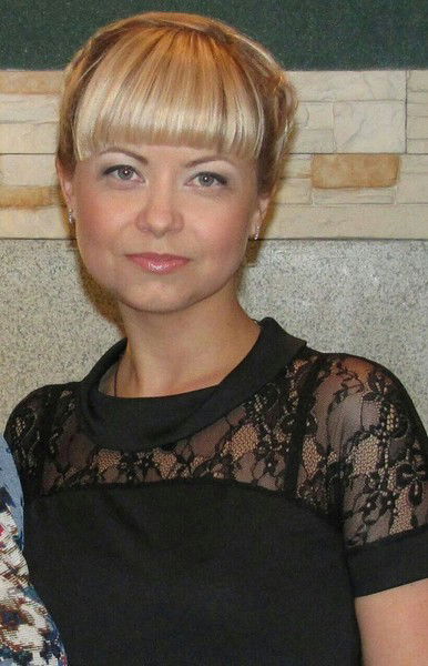 Алена Акулова