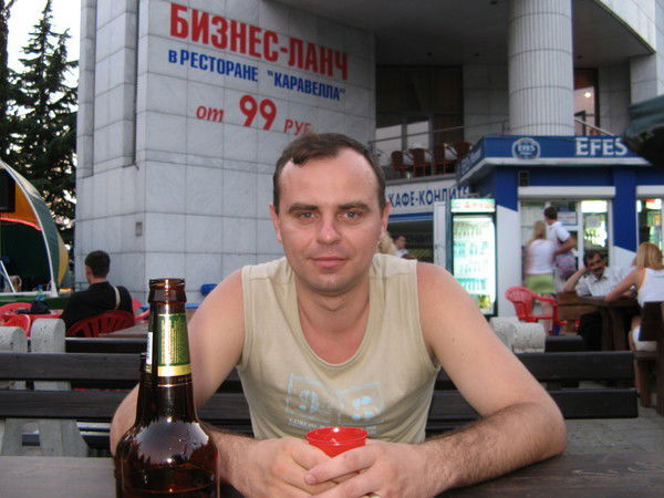 Влад Гричаненко