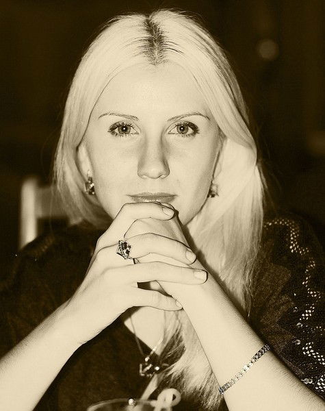 Александра Холоимова