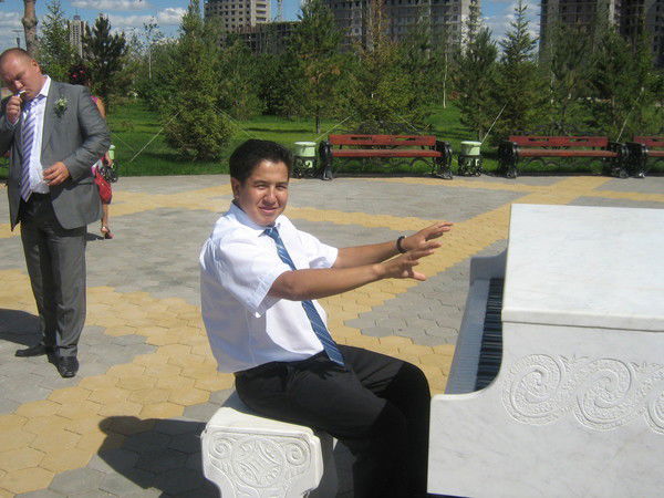 Жамбыл Шарипов