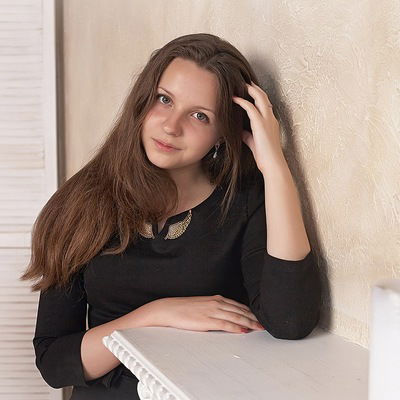 Оля Ушакова