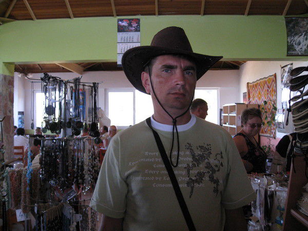 Александр Сафонов