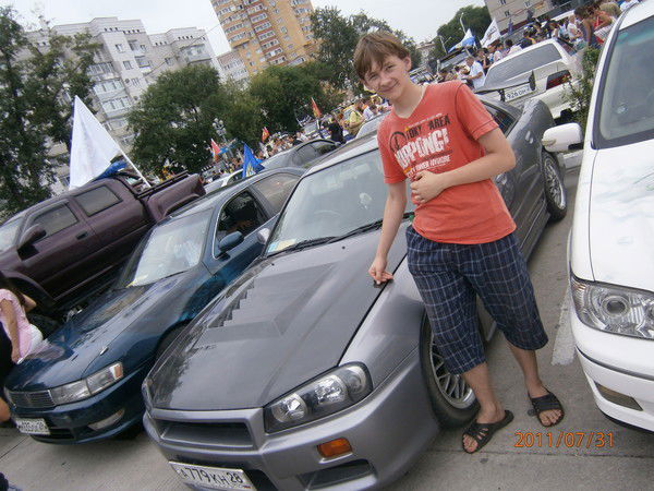 Илья Окладников