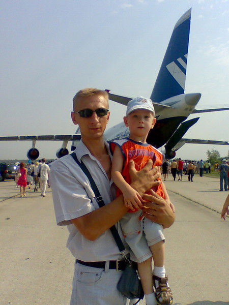 Геннадий Романенко