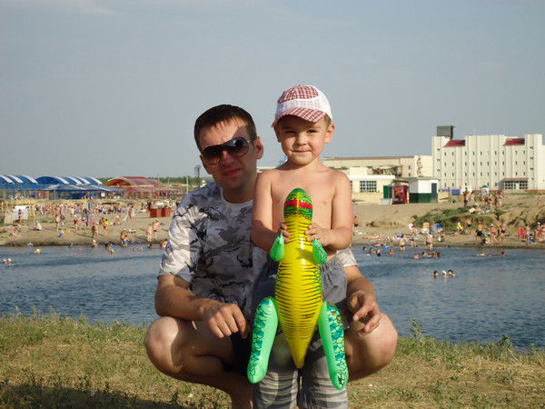 Александр. Уваров.