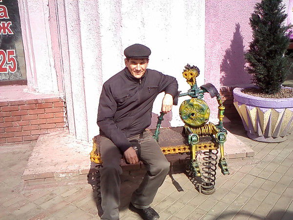 Эдуард Голышев