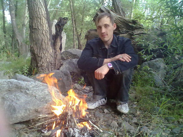 Евгений Устинов