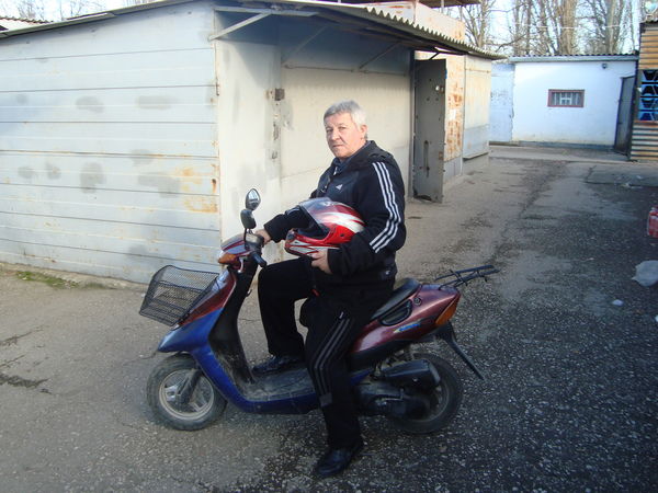 Валера Савченко