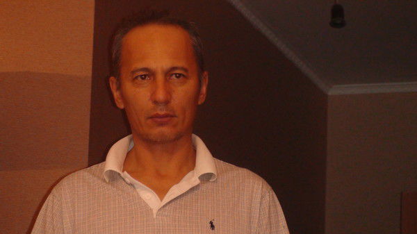 Алихан Бекенов