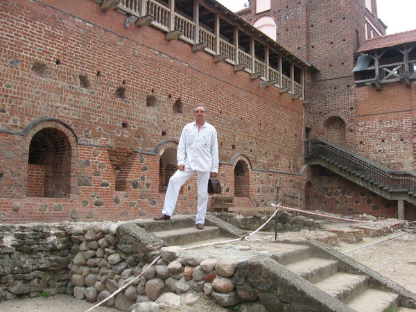 Станислав Гусаков