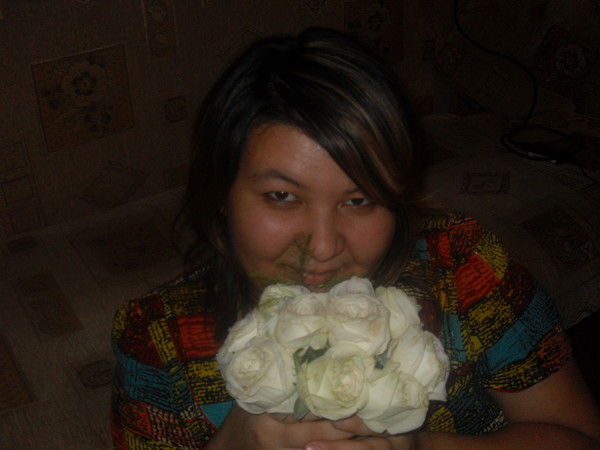 Наргис Исматова