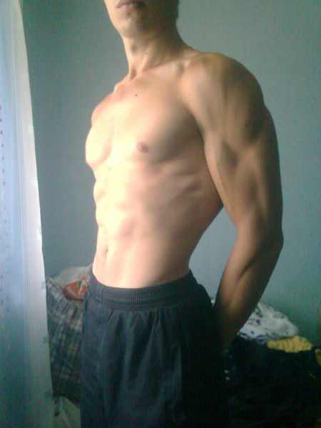 Николай Николаев