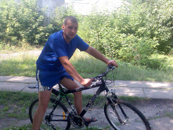 Роман Ремез