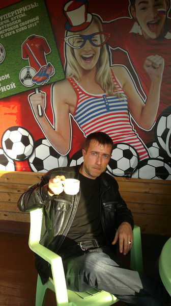 Виталий Попов