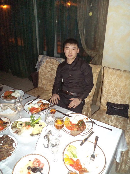 Асхат Кармаков