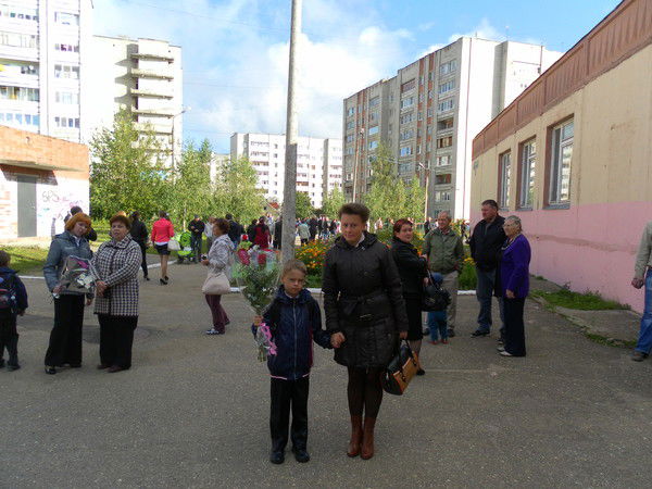 Валя Гриценко