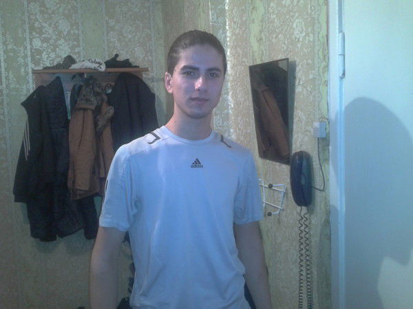 Руслан Сафаров