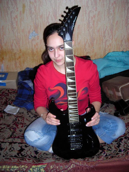 Нелли Богомолова