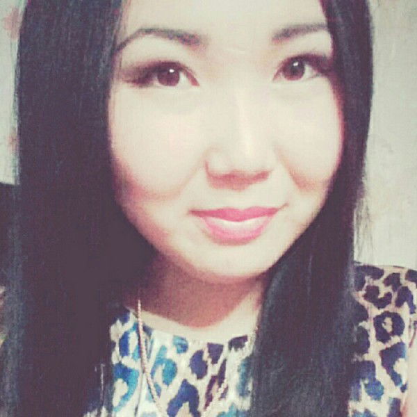 Цогзолма Холхоева