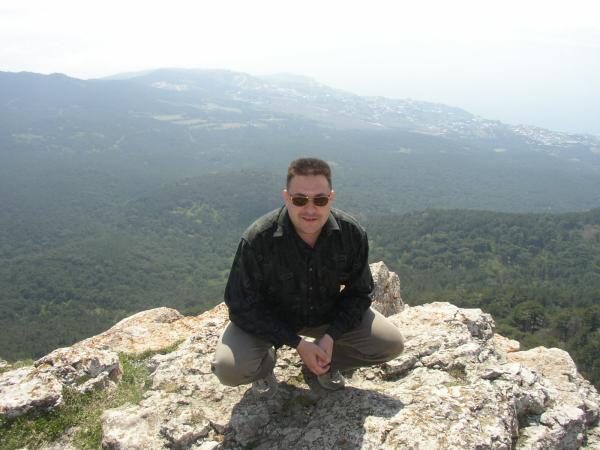 Максим Богданов