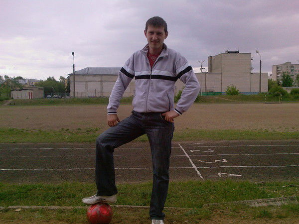 Николай Жуков