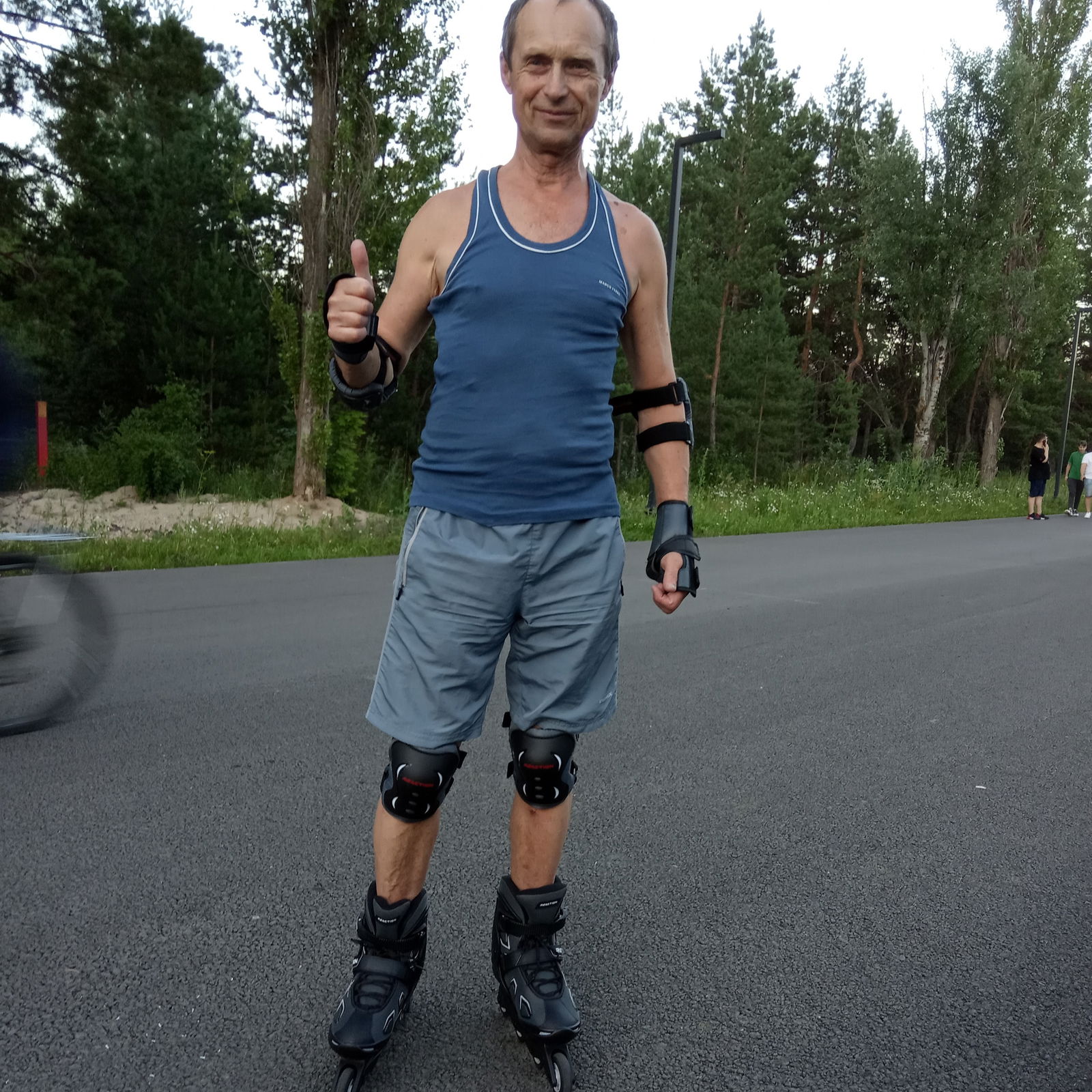 Александр Мазур