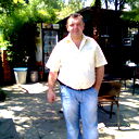 Александр Бугров