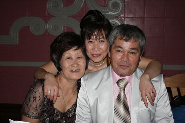 Роберт Югай