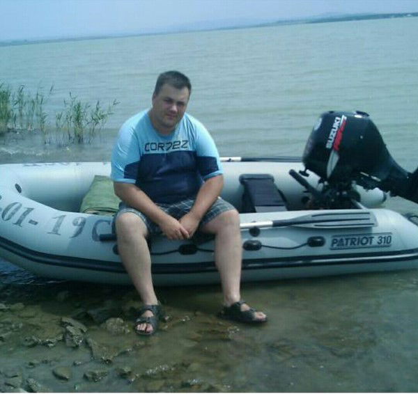 Сергей Ларионов