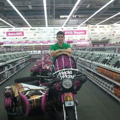 Фаршед Бустонов