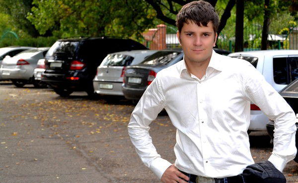 Александр Волобуев