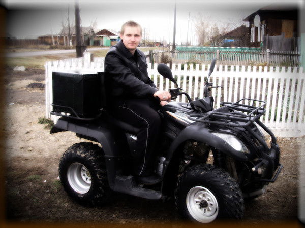 Александр Грибков