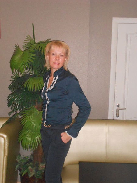 Елена Свинцова