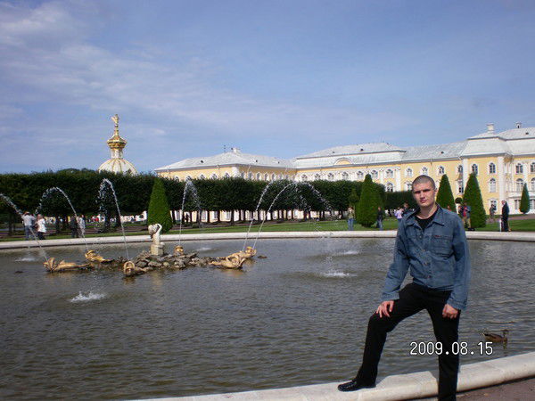 Руслан Искандаров