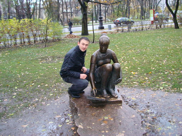 Владимир Петров