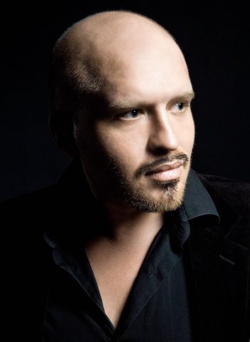 Неизвестно Неизвестно