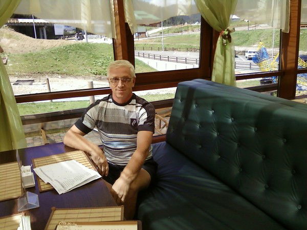 Николай Волынец