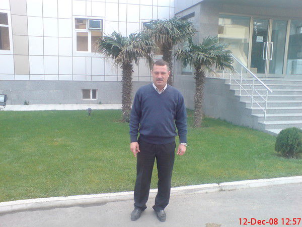 Эльдар Амиров