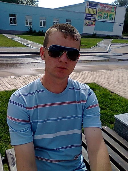 Денис Менлышев