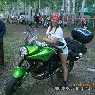 Наташа Новикова