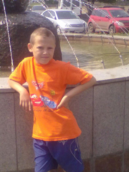 Денис Девак