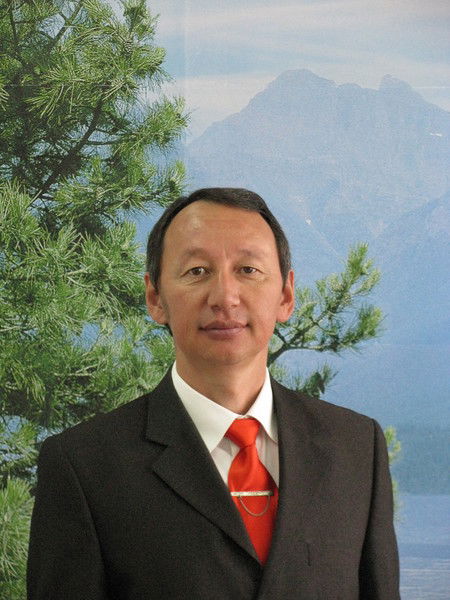 Алмат Алтаев