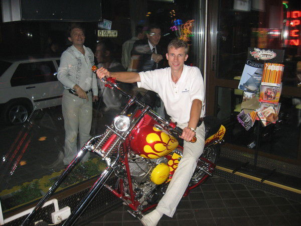 Дима Коваленко