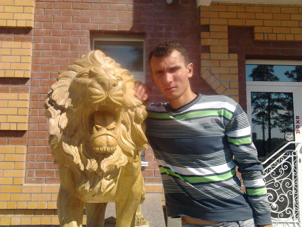 Дмитрий Попов