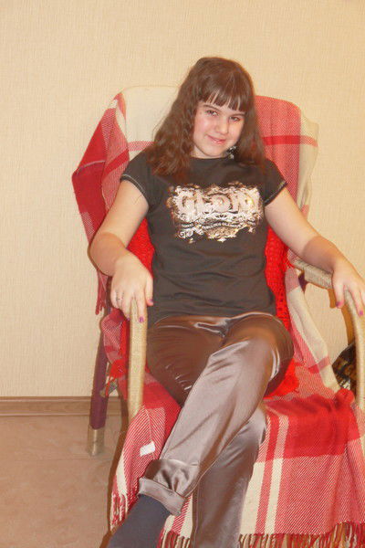 Оленька Сураева