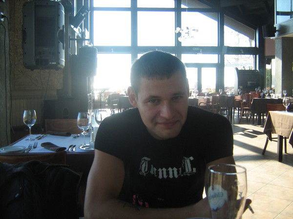 Эльнар Бабаев